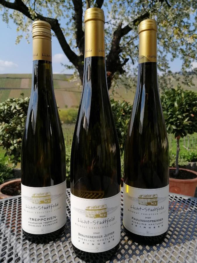 Weingut Licht-Stadtfeld Brauneberg Exteriör bild